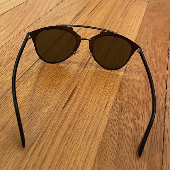 Dior Sunglasses - Picture 2 of 7